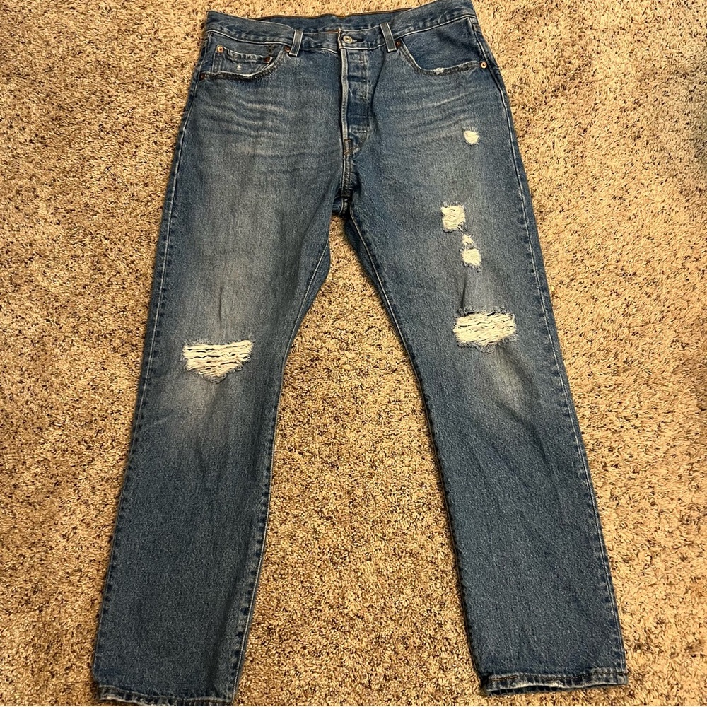 Levi’s 501 Button Fly Jeans Size 33 x 30